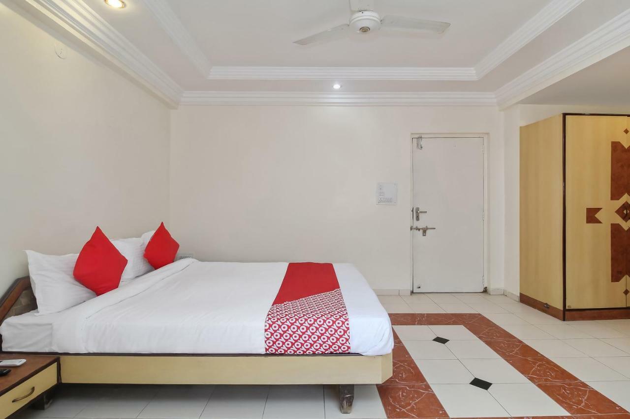 Oyo 29615 Chandraphool Garden Alandi Ngoại thất bức ảnh